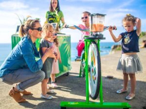 Evento Empresa - Bicicleta Smoothie - Bicicleta batidora con ninos