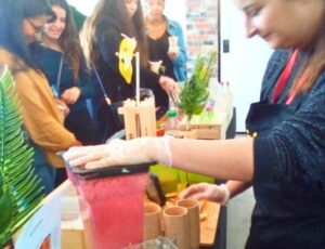 Evento corporativo en Empresa - Stand de Zumos de Frutas y smoothies