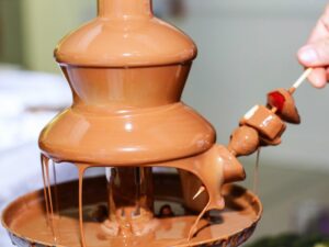 4x3-eventos-empresas-comerciales-fuente-de-chocolate-1 Evento Fuente de chocolate