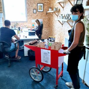 jujus-evento-animacion-cofee-shop-3 Evento Coffee Shop - corporativos y evento comercial