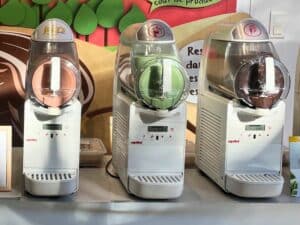 4x3-eventos-empresas-comerciales-helado-italiano-3 Evento Helado italiano en empresa y en evento comercial