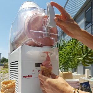 evento-empresa-comercial-helado-italiano-2 Evento Helado italiano en empresa y en evento comercial